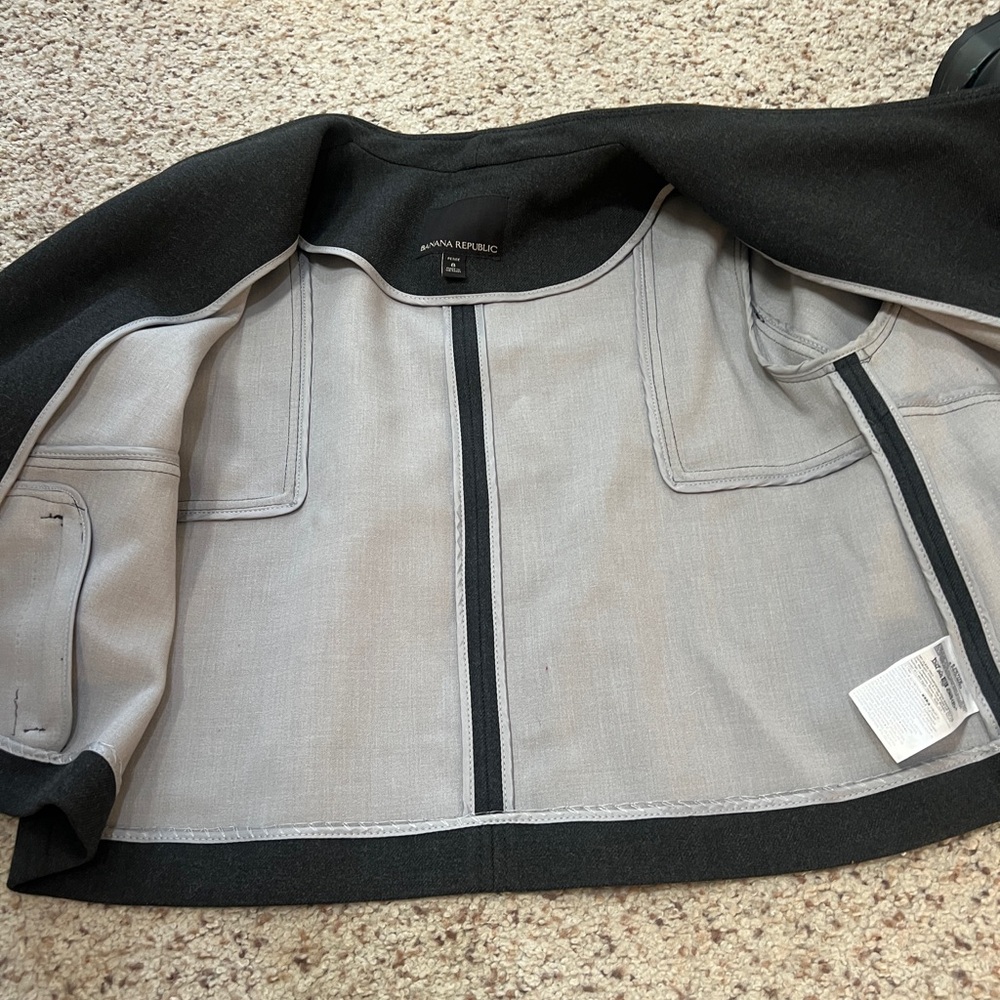 Banana Republic Trapeze Gray Cropped Three Button‎ Blazer office work Jacket 8 - Picture 9 of 11